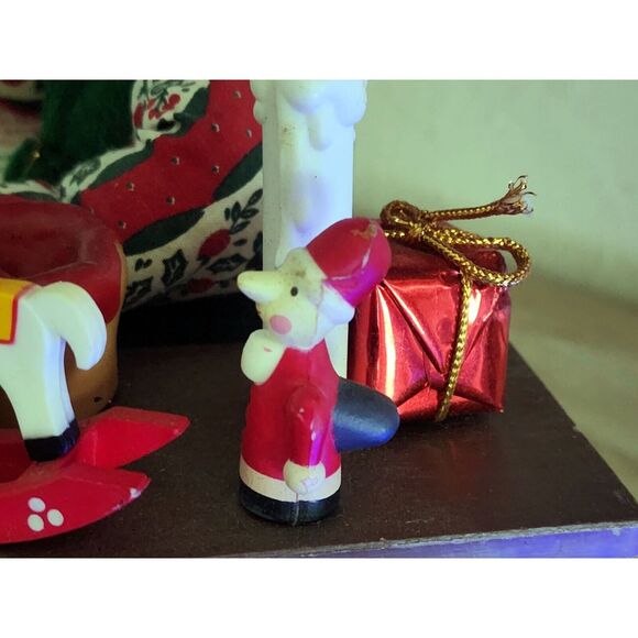 Vintage 1990 Christmas Songs Musical Workshop Elf With Lighted Candle See Pic - Picture 14 of 16